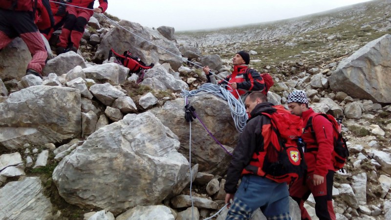 Планинската спасителна служба при Българския червен кръст съобщи, че прекратява