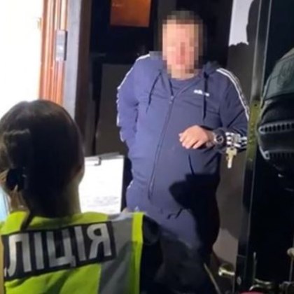Задържаха мъж който пуснал фойерверки в новогодишната нощ в Киев