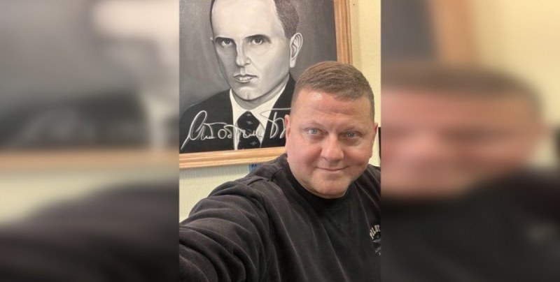 Полският премиер принуди Украйна да премахне публикация за Бандера