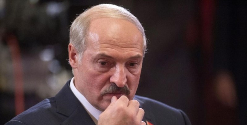 Хакери хакнаха топ болница в Беларус: изтекоха PCR тестовете на Лукашенко и сина му
