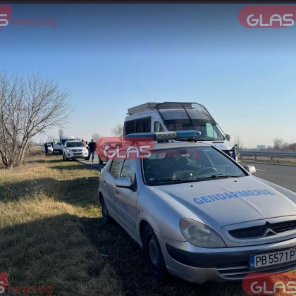 Поредна група нелегални мигранти бяха задържани тази вечер в пловдивско На