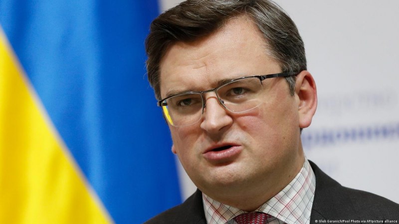 Украинският външен министър Дмитрий Кулеба каза в социалната мрежа, че