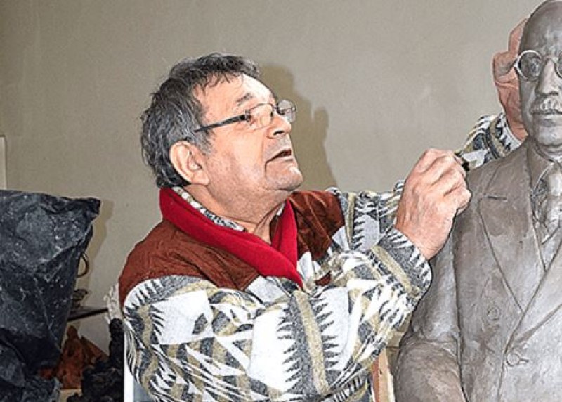 Почина скулпторът Янко Бонев,който е автор на редица значими творби