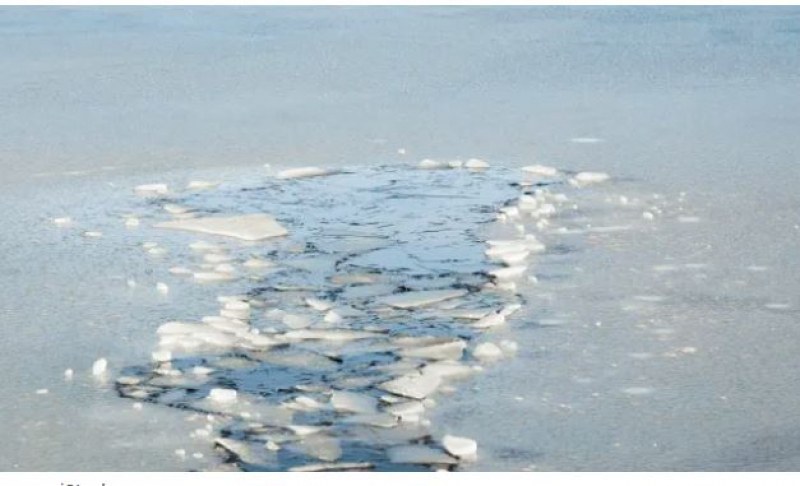Лед се пропука в язовир във Велинградско, мъж се удави