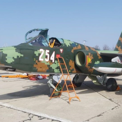 МО: Не сме предоставяли на страни от НАТО самолети Су-25 за Украйна