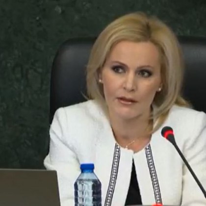 Между 2 и 10 хил. евро струва превозването на един бежанец