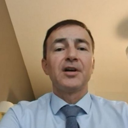 Евродепутатът Андрей Ковачев сигнализира във Фейсбук за пребит българин в