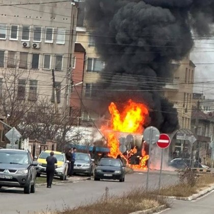 Цистерна се взриви в Костинброд ВИДЕО+СНИМКИ