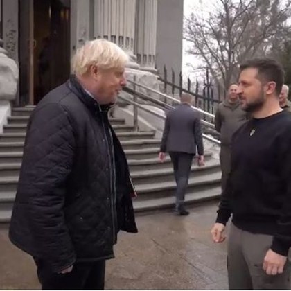 Борис Джонсън се срещна с президента на Украйна Володимир Зеленски в