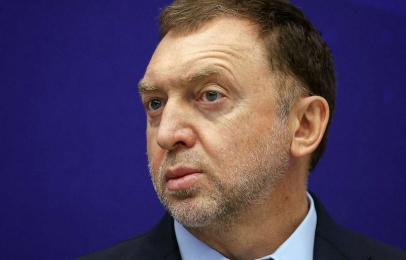 Обвиниха бивш агент на ФБР, помагал на руски олигарх