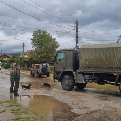 Първа тежка техника пристигна в Каравелово и Богдан