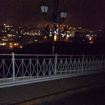 Мрак посреща търновци край Стамболовия мост. Да викат ли Прометей? СНИМКИ