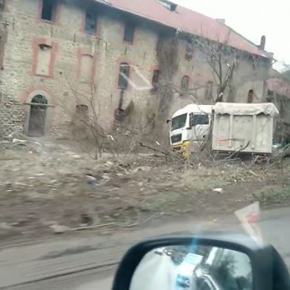 Две катастрофи за минути до Велико Търново, има пострадали СНИМКИ