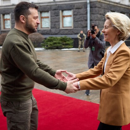 Президентът на Украйна Володимир Зеленски каза че Русия започна бързо