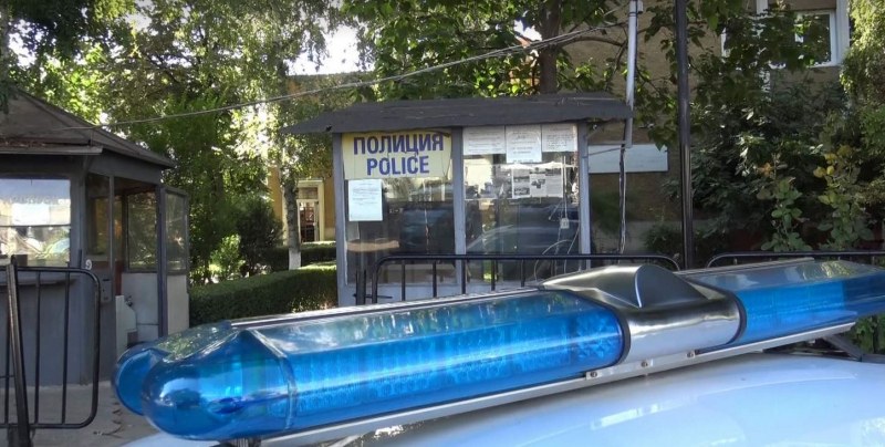  Пловдивските полицаи разкриха извършителите на серия от кражби.Столичанин с богато