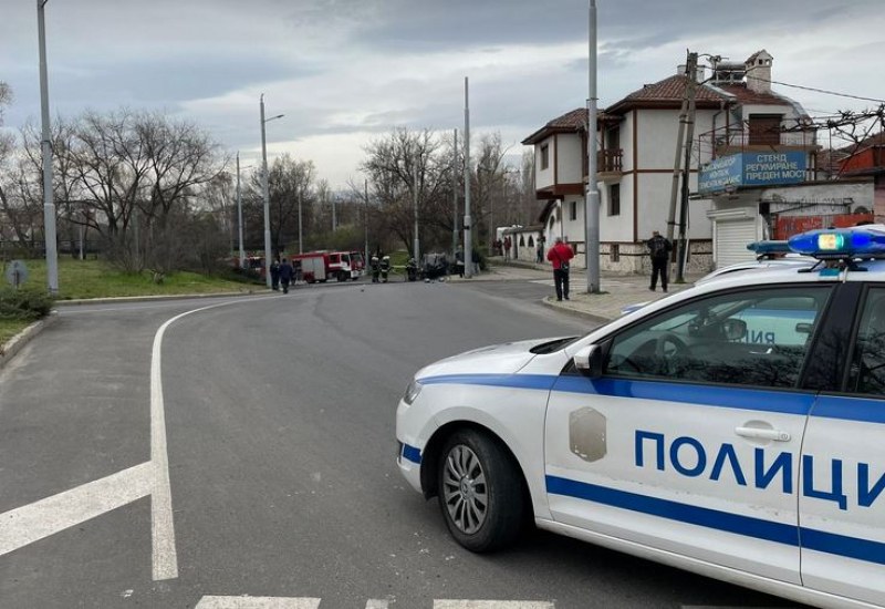 Млада пияна шофьорка предизвика катастрофа на пътя София-Варна, съобщиха от