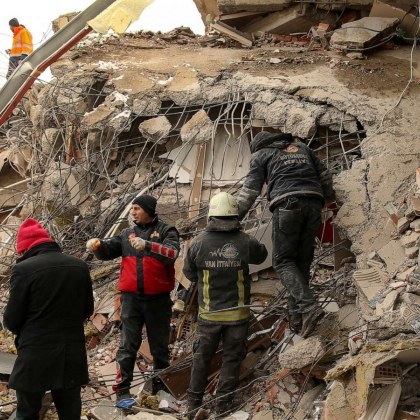 78 часа след разрушителните земетресения които разтърсиха южния турски окръг