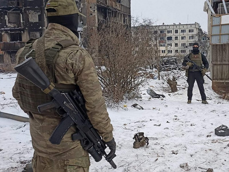 Бивш шеф на разузнаването на Украйна каза датата, когато Русия трябва да превземе Донбас