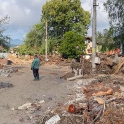 За злоупотреба с дарителските средства за наводнените села в карловско