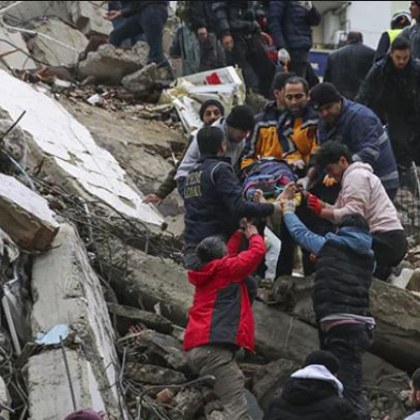 Най тежкото земетресение в Турция от почти век насам е нанесло