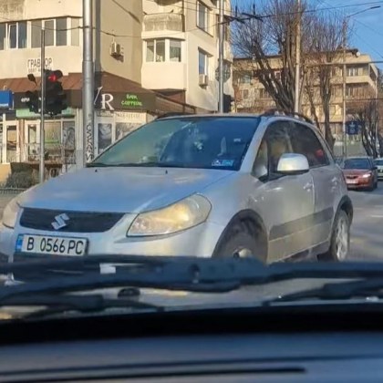 Шофьорка във Варна се възмути от водачка на пътя Жена
