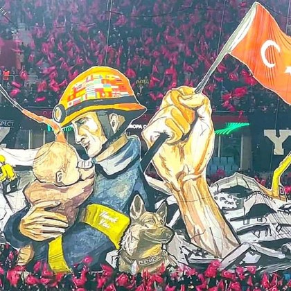 Уникална хореография на турския Трабзонспор в домакинството си срещу швейцарския