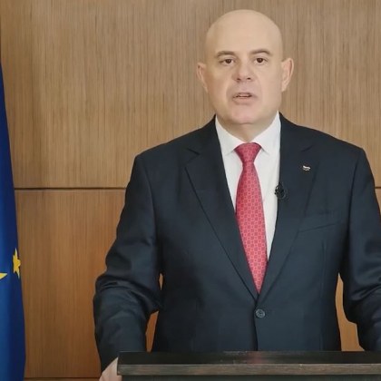 Главният прокурор Иван Гешев излезе с видеообръщение публикувано в YouTube канала