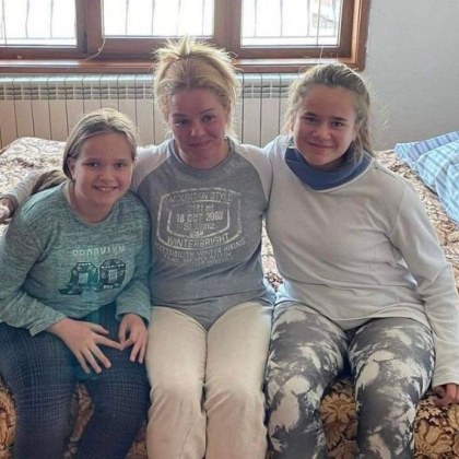 Майка и трите ѝ деца имат нужда от нашата подкрепа