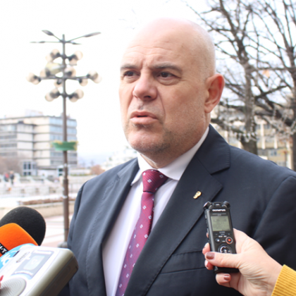 Делегация на Прокуратурата на Република България начело с главния прокурор