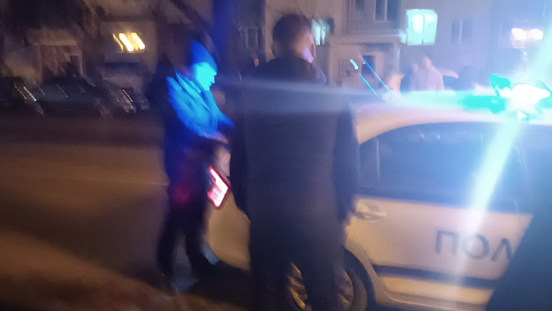 Отмъщение за избит зъб: 40 човека скочиха да бият младеж