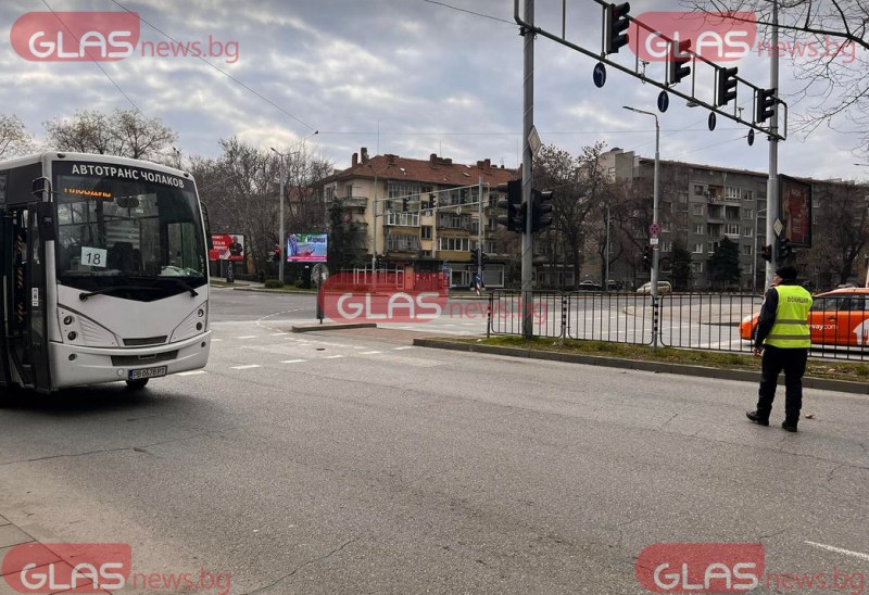 Арестуваха шофьора на автобус, блъснал пешеходка в Пловдив