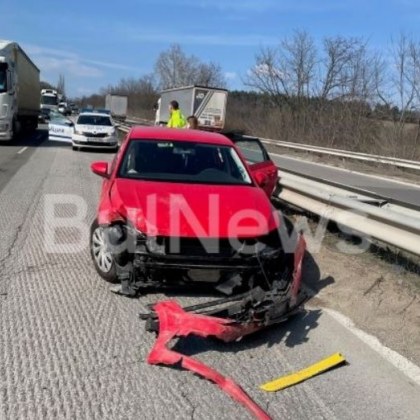 Катастрофа затруднява трафика по международния път Е 79 между Враца и