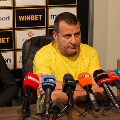 Ботев Пд се връща на Колежа за мача с Левски