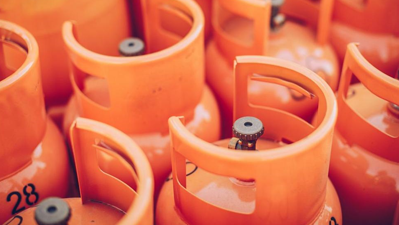Продадоха ми бутилка, от която изтича газ. После защо стават взривовете...