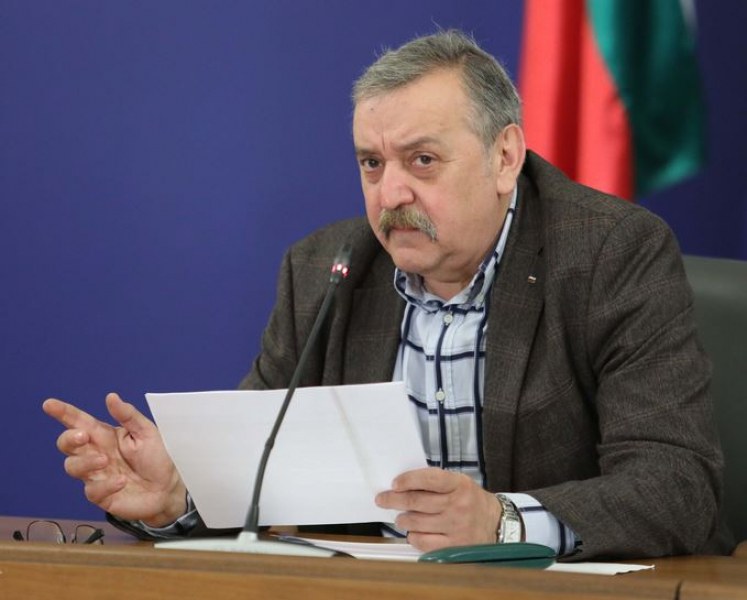Грипът намалява, сега има респираторни вируси