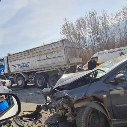 Верижна катастрофа е станала на Околовръстното шосе преди квартал Драгалевци
