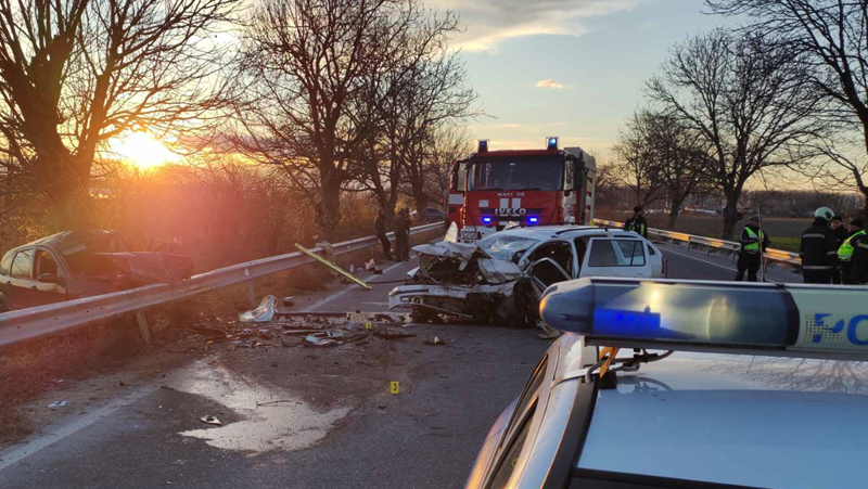 Шофьор обвини мантинелите за петте трупа на пътя Пловдив-Пазарджик