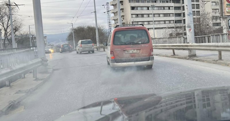 Пловдивчанин се разгневи на замърсителите на пътя, не получи одобрение