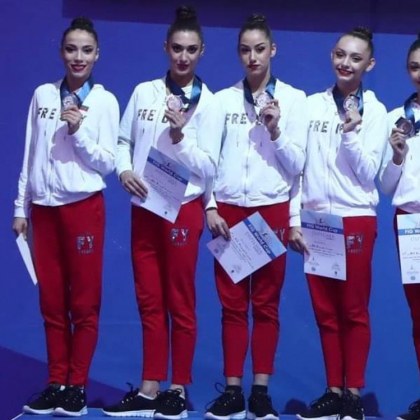 Българските грации бележат нови успехи Стилияна Николова спечели сребърен медал а