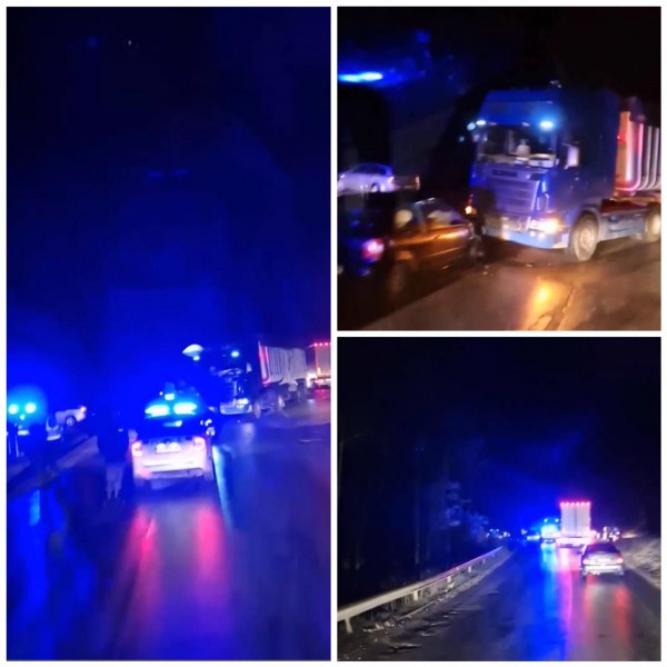 Камион и кола се блъснаха на Е-79! Полиция и Бърза помощ са на място  СНИМКИ