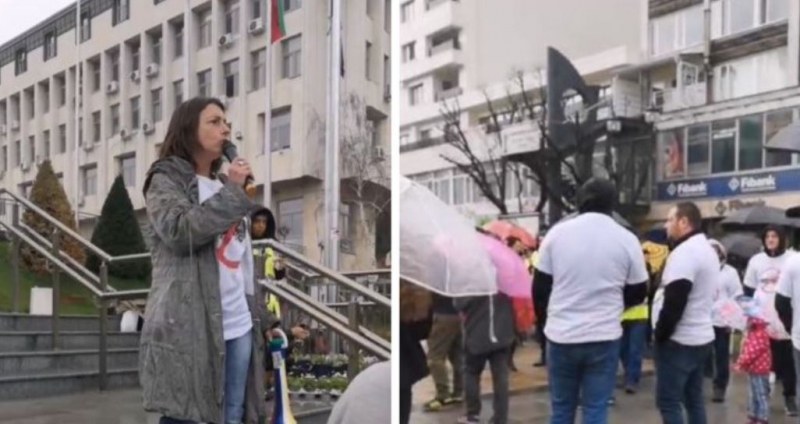 Десетки протестираха срещу изграждането на нова кариера в Асеновградско