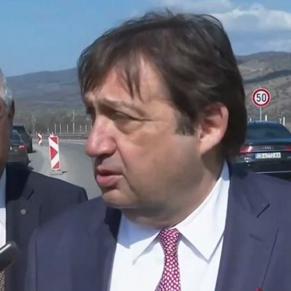 Тол таксите ще бъдат увеличени защото увеличението бе отложено от края на 2022