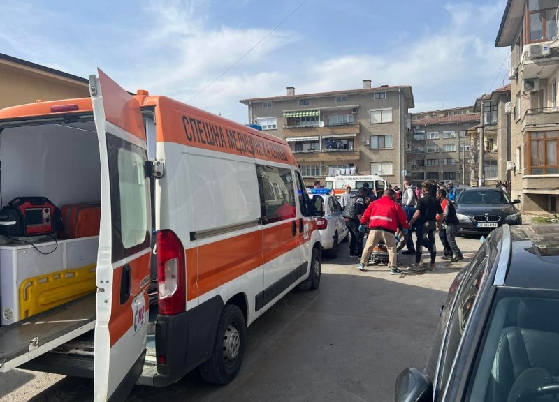 Трима от ранените при масовия бой в Казанлък - с травми, несъвместими с живота