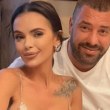 Фолк певицата Мария е бита от мъжа си