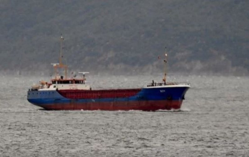 Капитаните на задържаните кораби поискаха оставката на директора на ИАРА