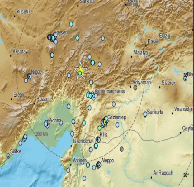 Ново земетресение в първия учебен ден в Турция след ада преди 49 дни