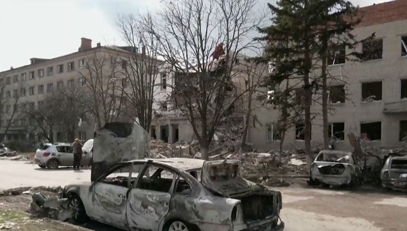 Експлозии и сирени за въздушна опасност в Киев