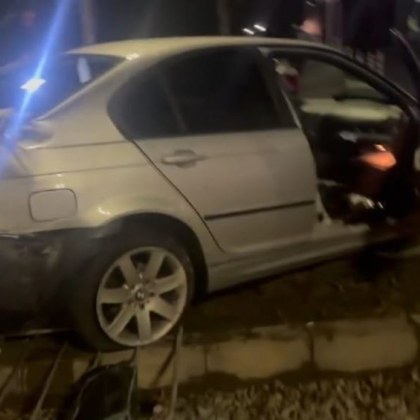 Катастрофа е станала снощи в София Автомобил с марка БМВ