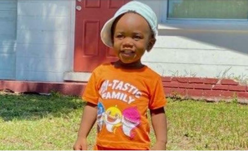 Изчезнало двегодишно дете беше намерено мъртво, след като тялото му