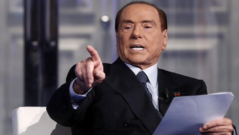 Силвио Берлускони, лидерът на Форца Италия отново е приет в